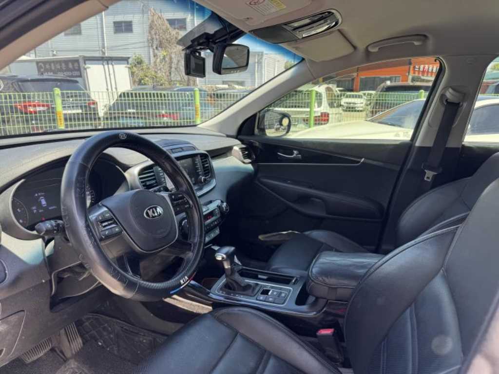 KIA Sorento - Vista 3