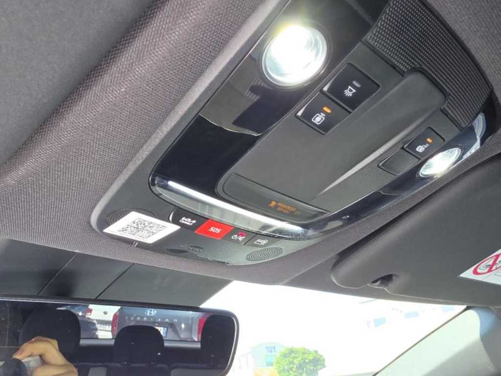 KIA EV6 - Vista 12