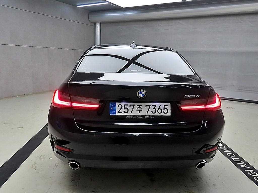 BMW 3 series - Vista 3