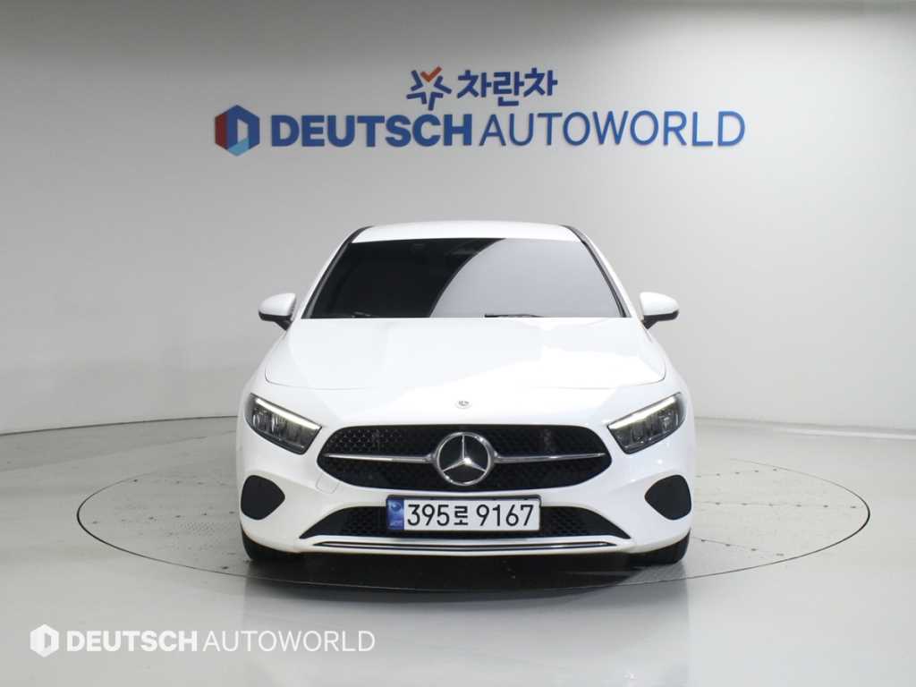 Mercedes Benz A Class - Vista 3