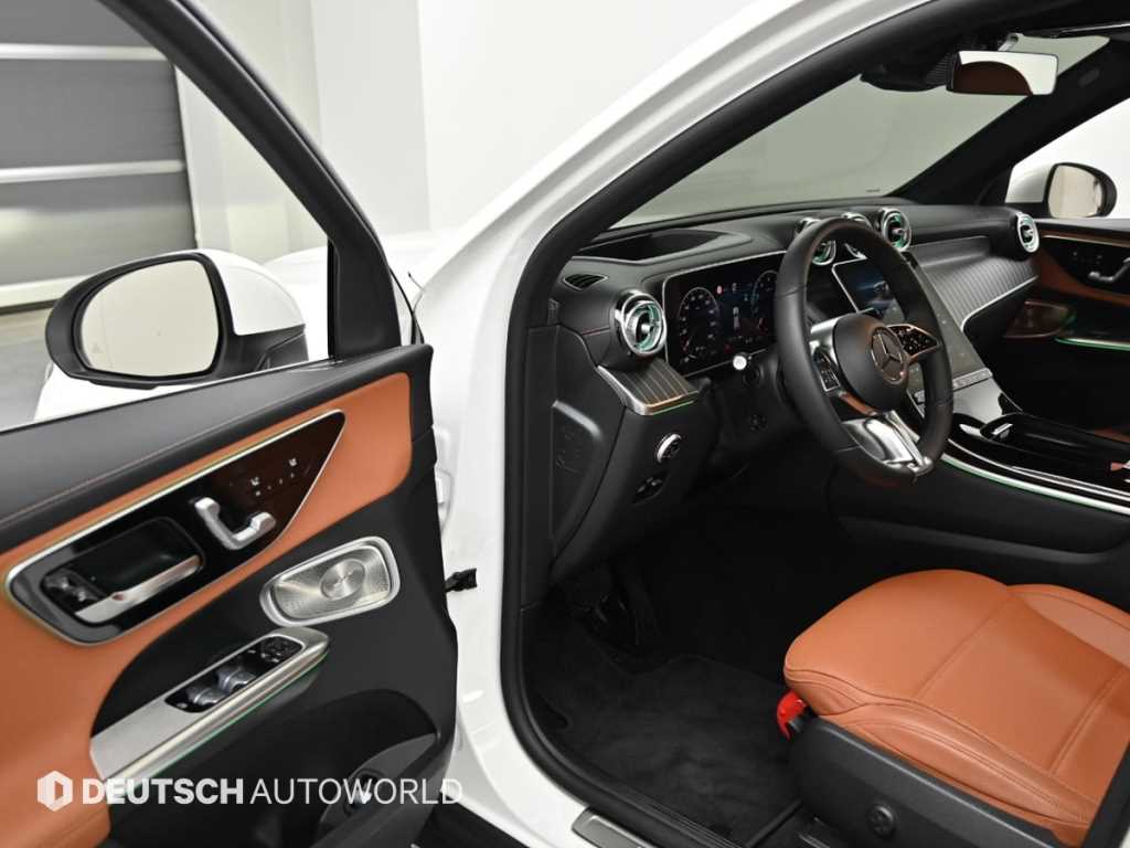 Mercedes Benz GLC Class - Vista 11