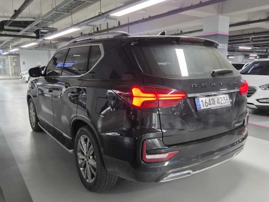 Ssangyong Rexton - Vista 3