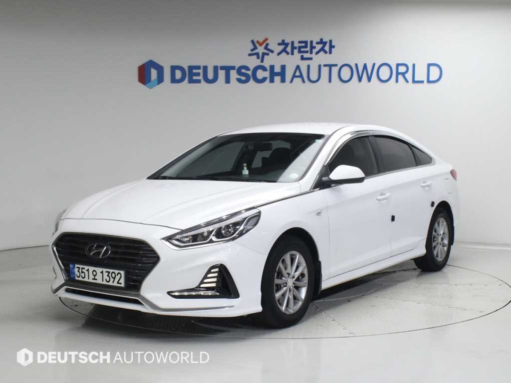 HYUNDAI Sonata 2019 Blanco - Importación desde Corea - HF Imports Iquique - Foto 1