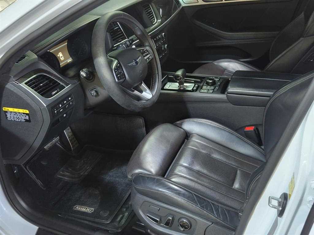 Genesis G80 - Vista 7