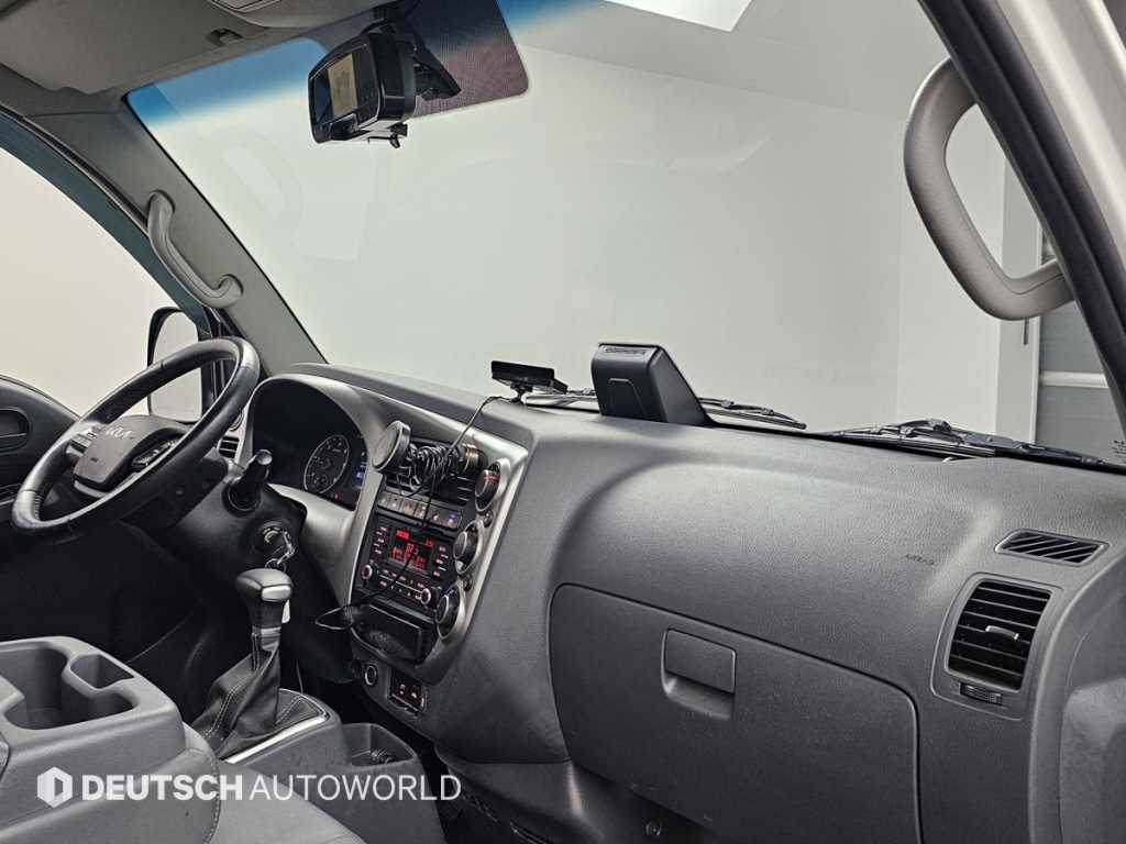 Small Truck Normal Box(High Deck) - Vista 7