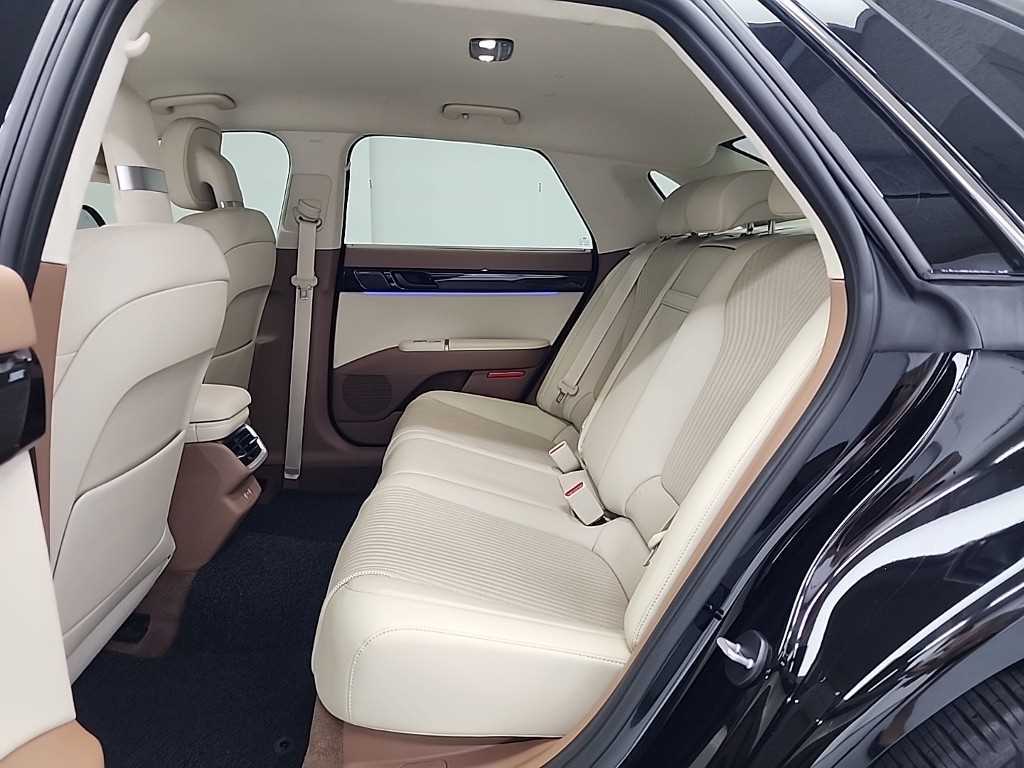 HYUNDAI Grandeur - Vista 12