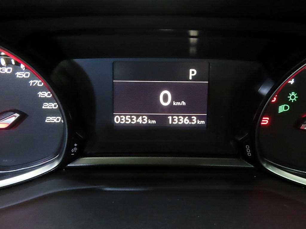 Peugeot 308 - Vista 9