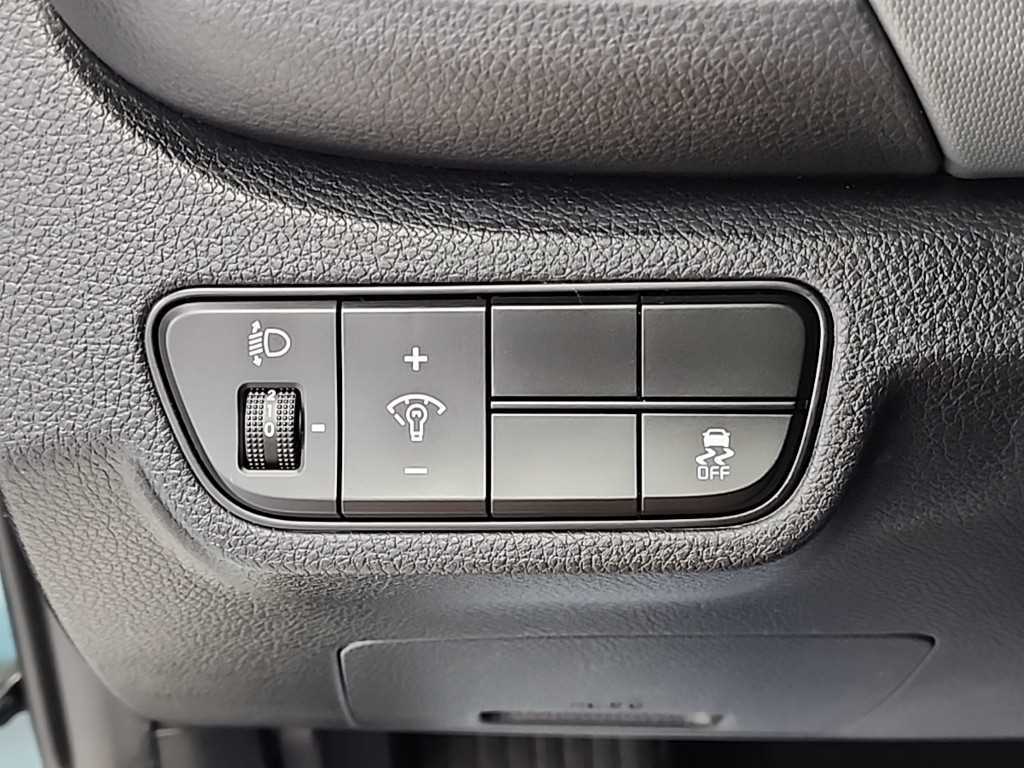 KIA Seltos 2025 skyblue - Importación desde Corea - HF Imports Iquique - Foto 17