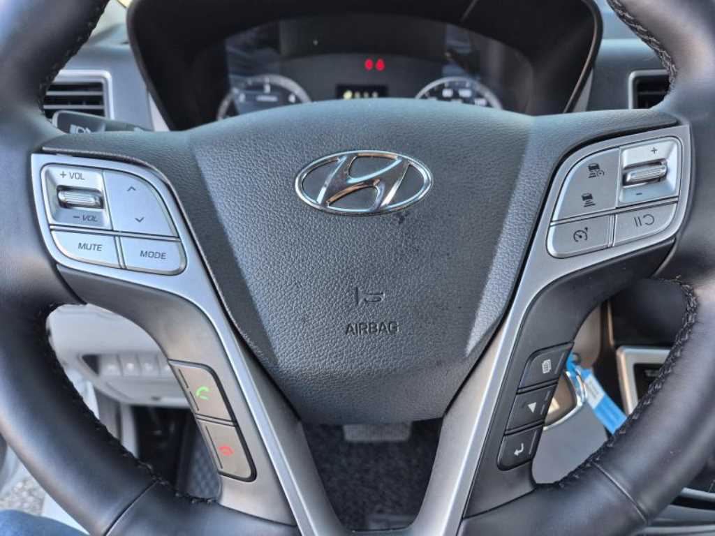 HYUNDAI Solati - Vista 11