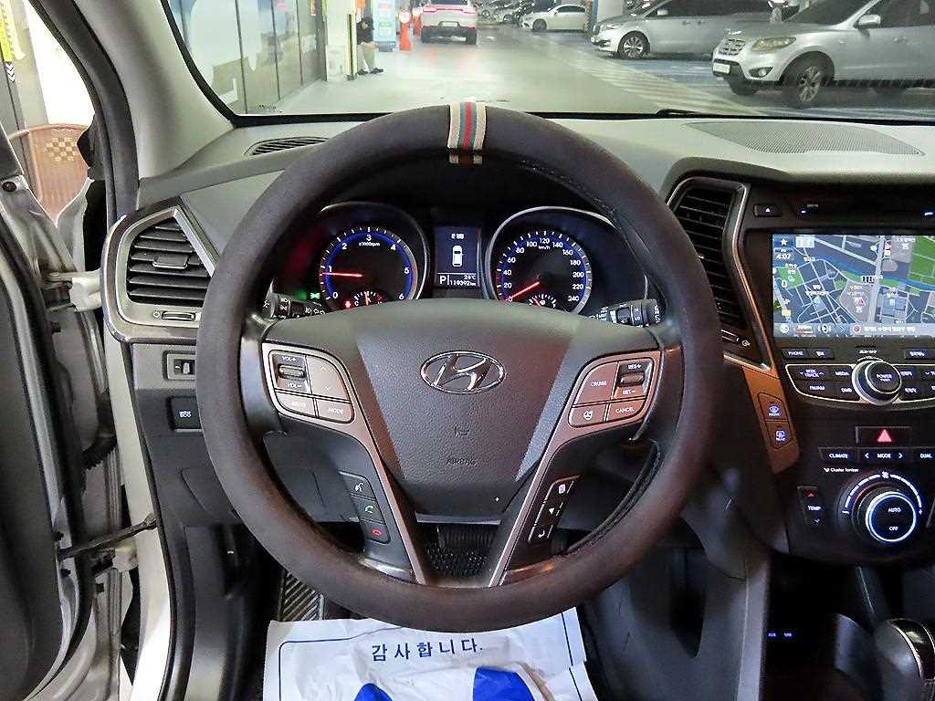 HYUNDAI Santa Fe - Vista 8