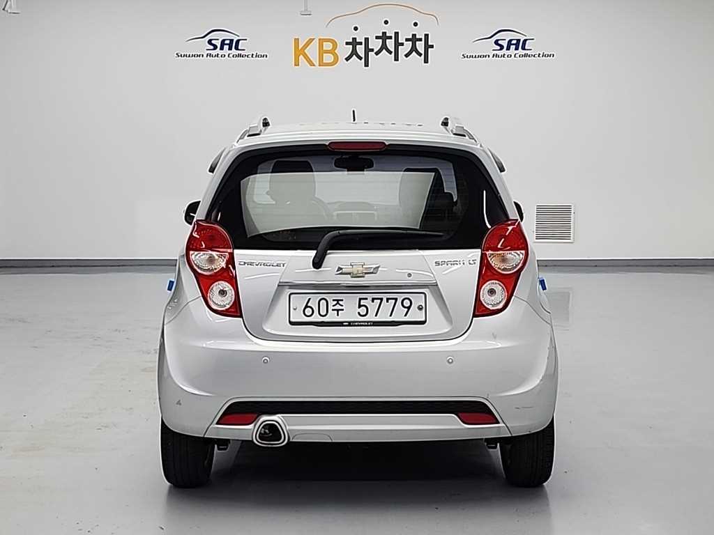 Chevrolet Spark - Vista 3