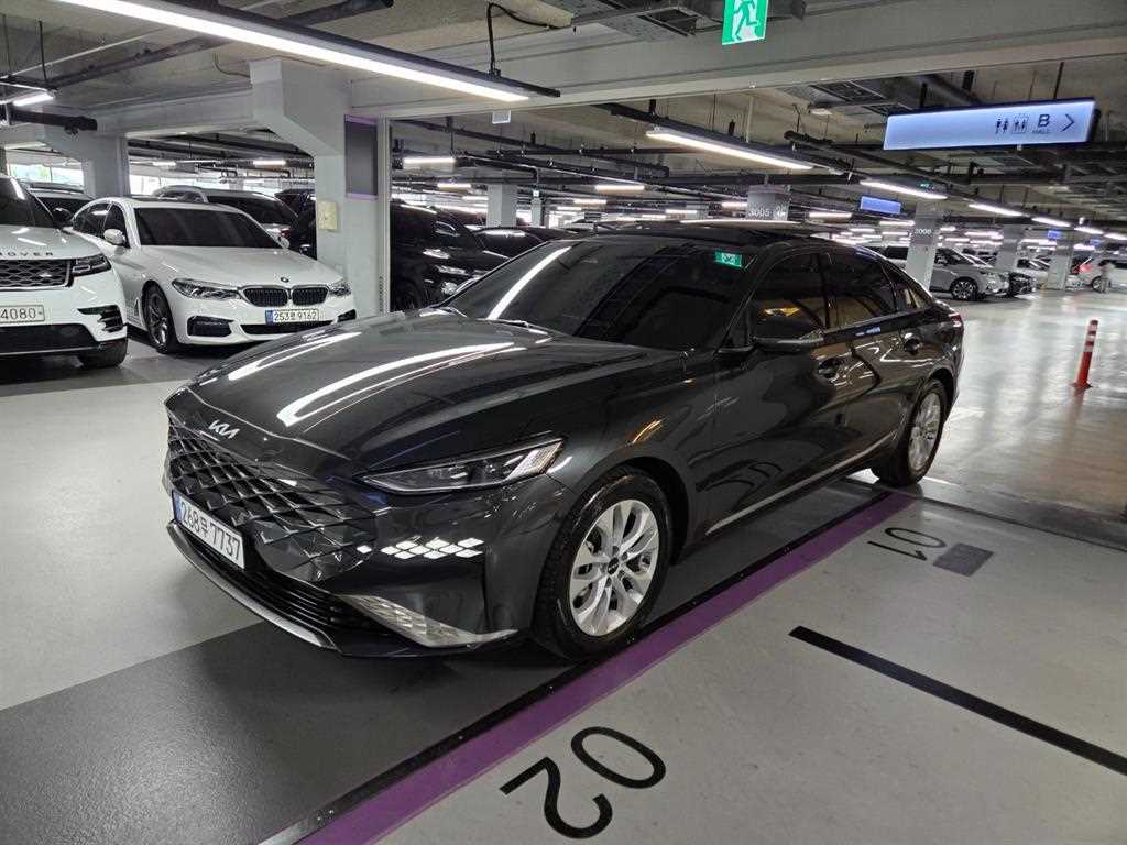 KIA K8 - Vista 2