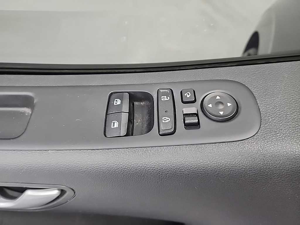 HYUNDAI Staria 2024 Gris - Importación desde Corea - HF Imports Iquique - Foto 16