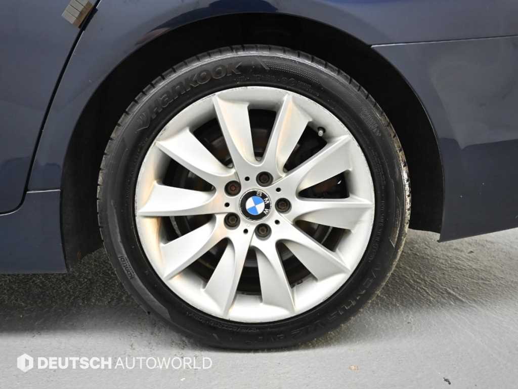 BMW 5 Series - Vista 5