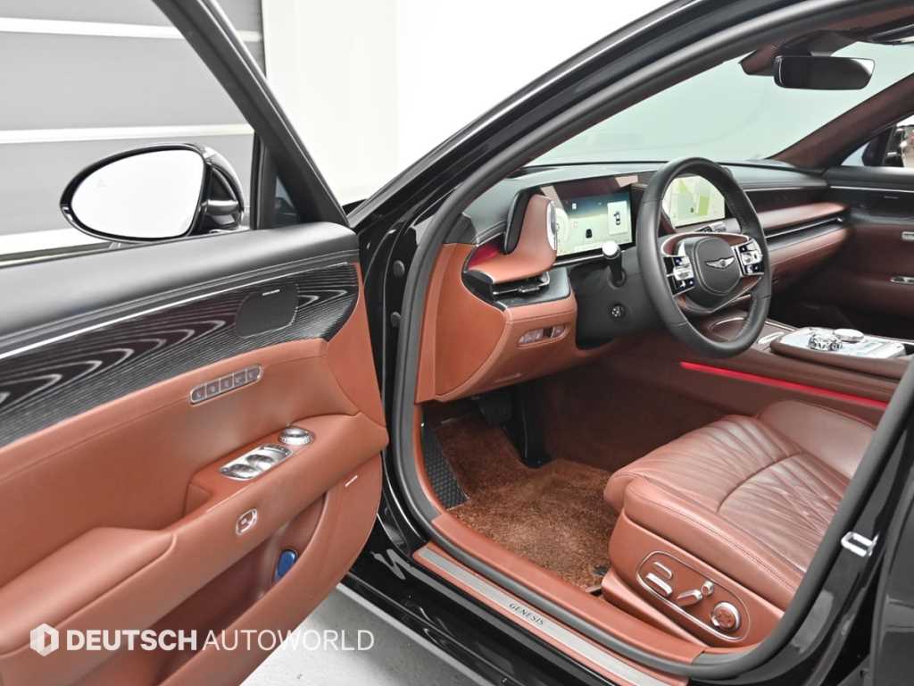 Genesis G90 - Vista 11