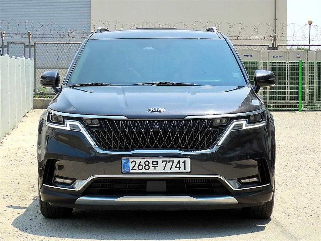 KIA Carnival - Vista 2