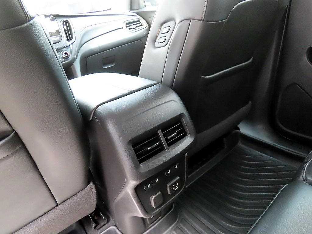 Chevrolet Equinox 2022 Gris - Importación desde Corea - HF Imports Iquique - Foto 17