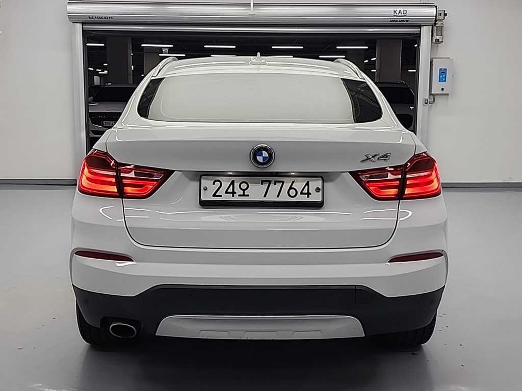 BMW X4 - Vista 3