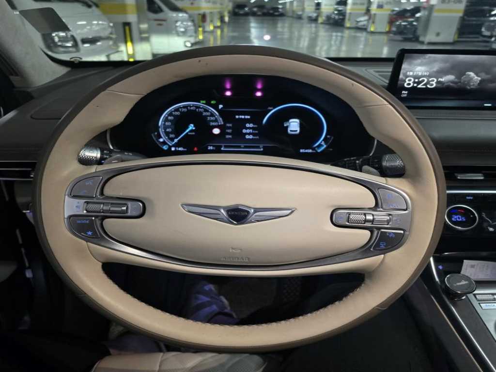 Genesis GV80 - Vista 7