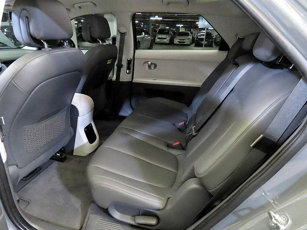 HYUNDAI Ioniq 5 - Vista 7