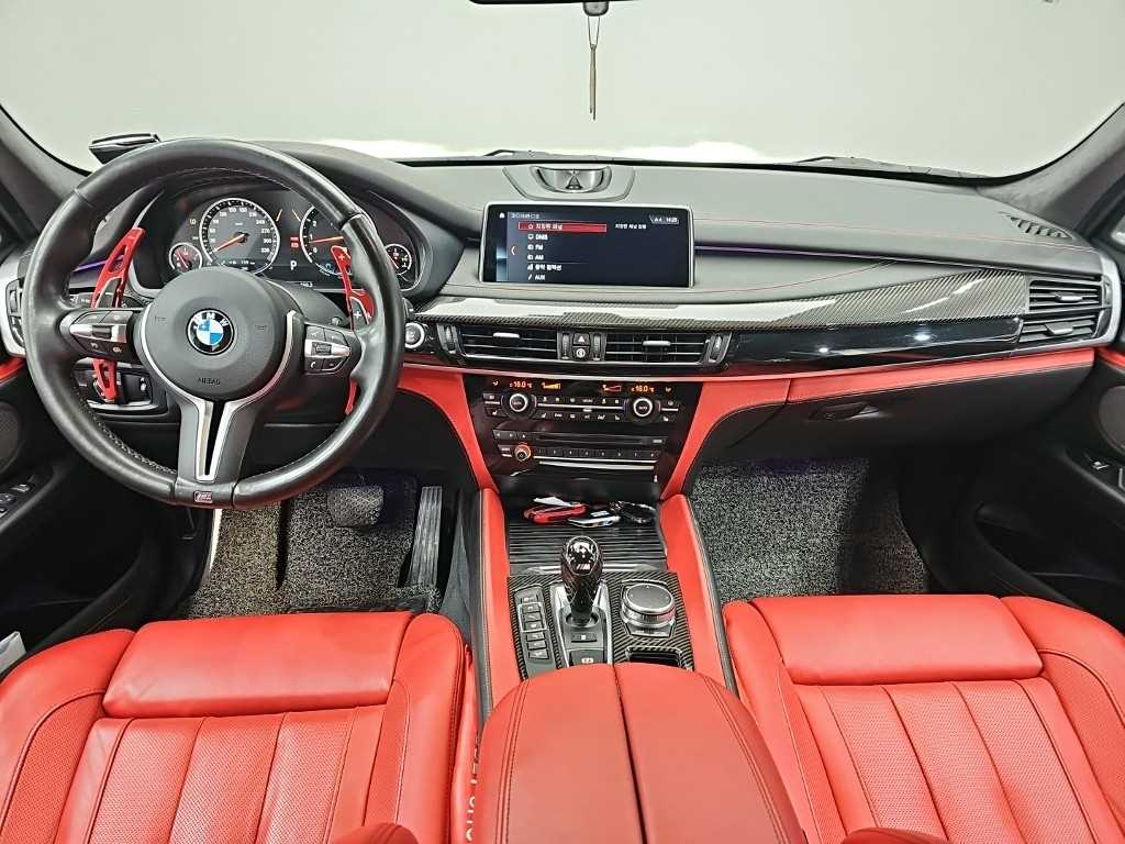 BMW X5M - Vista 7