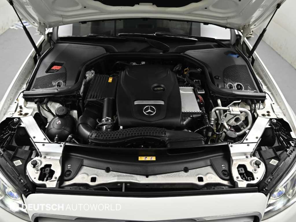 Mercedes Benz E class - Vista 6
