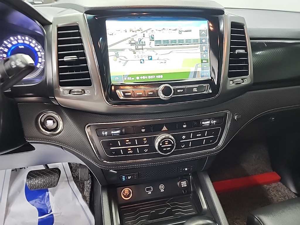 Ssangyong Rexton - Vista 10