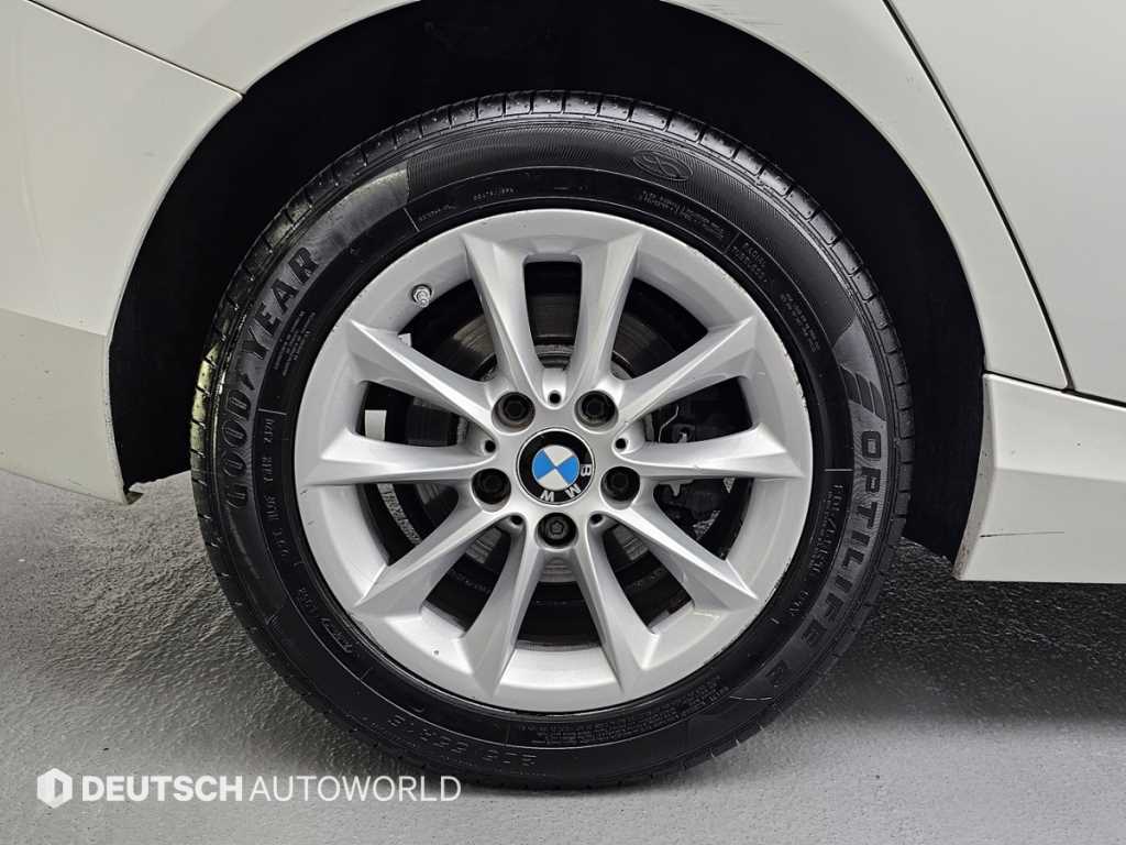 BMW 1 series - Vista 5