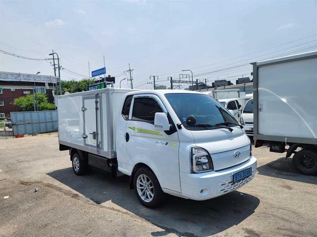 Small Truck Normal Box(Low Deck) - Vista 4