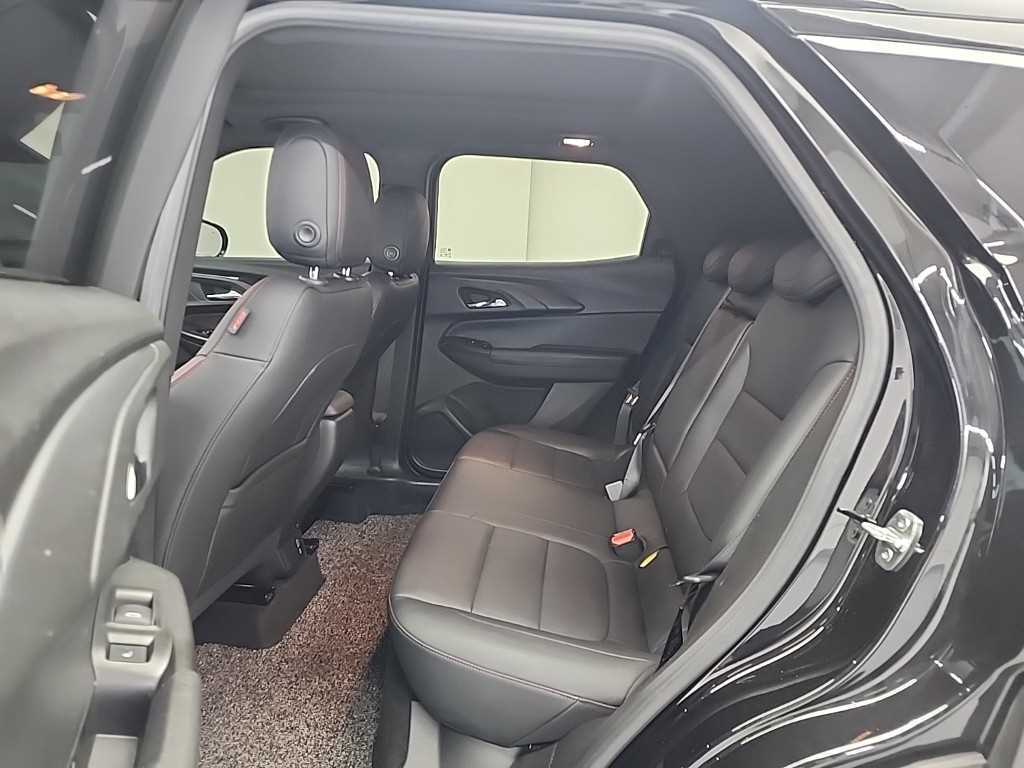Chevrolet Trail Blazer - Vista 12