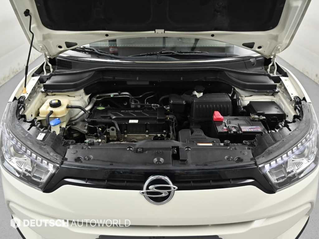 Ssangyong Tivoli - Vista 6