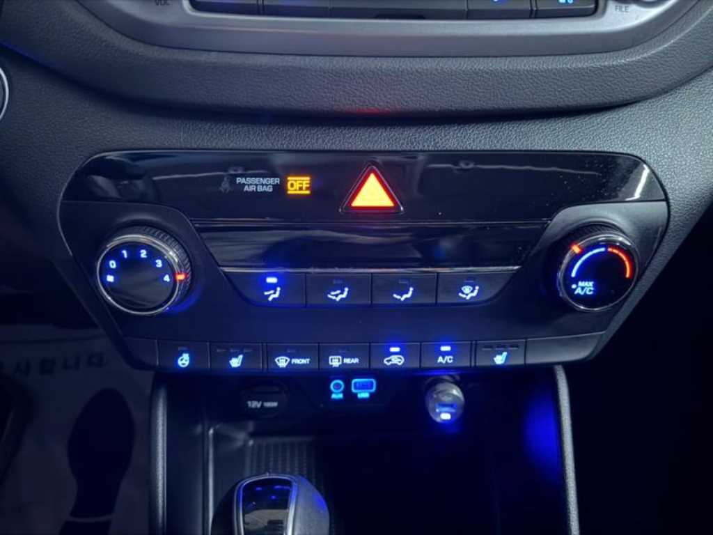 HYUNDAI Tucson - Vista 11