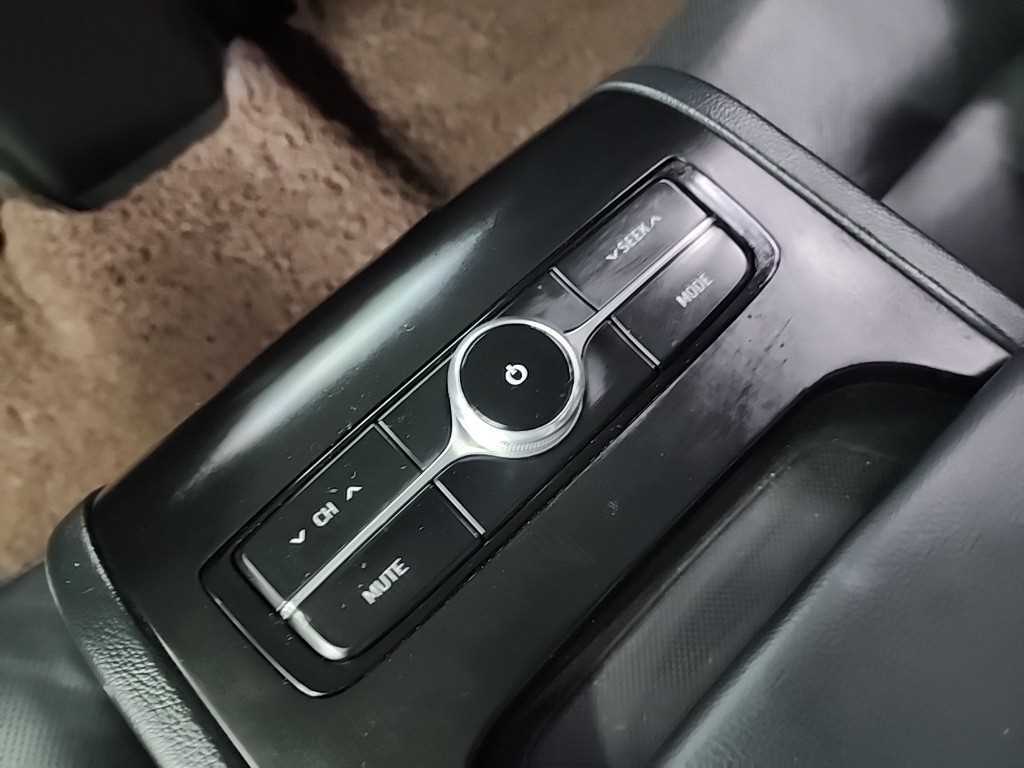 HYUNDAI Grandeur 2018 Negro - Importación desde Corea - HF Imports Iquique - Foto 15