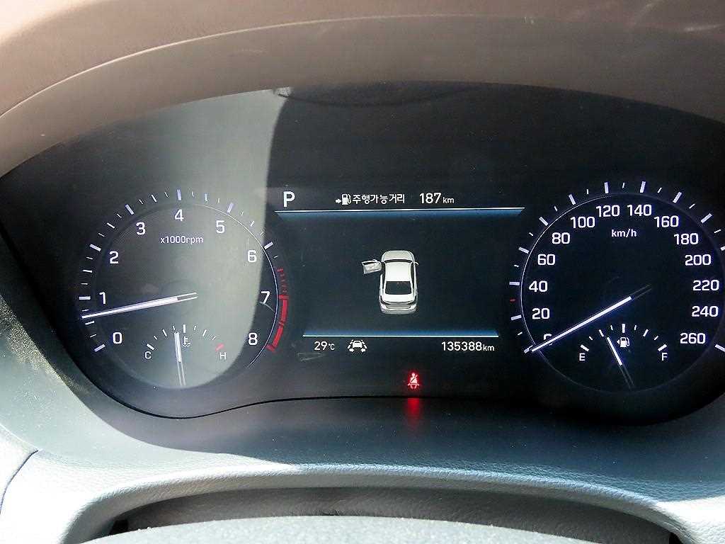 Genesis G80 - Vista 9