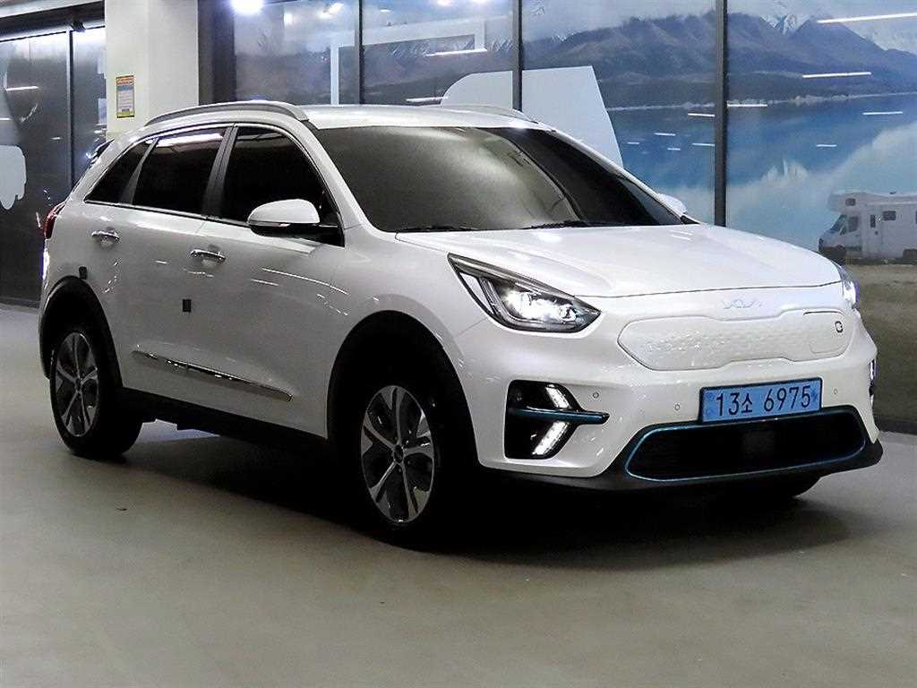 KIA Niro 2022 Blanco - Importación desde Corea - HF Imports Iquique - Foto 1