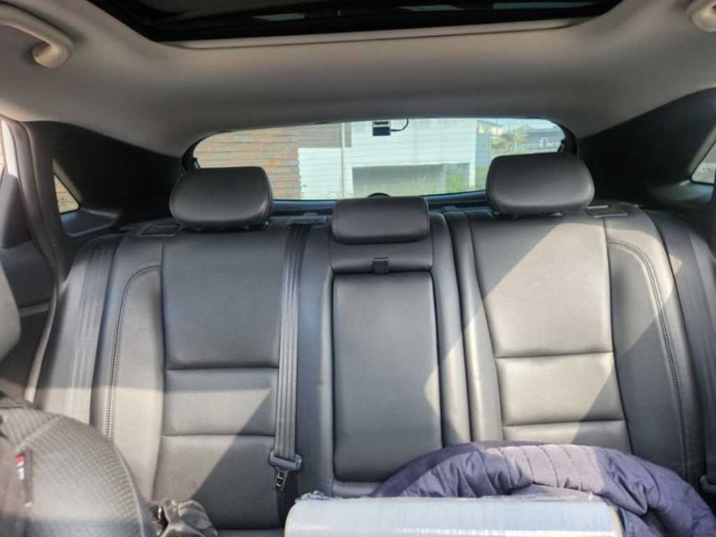 HYUNDAI i30 - Vista 6
