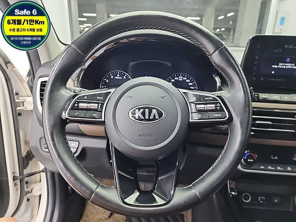 KIA Seltos - Vista 9
