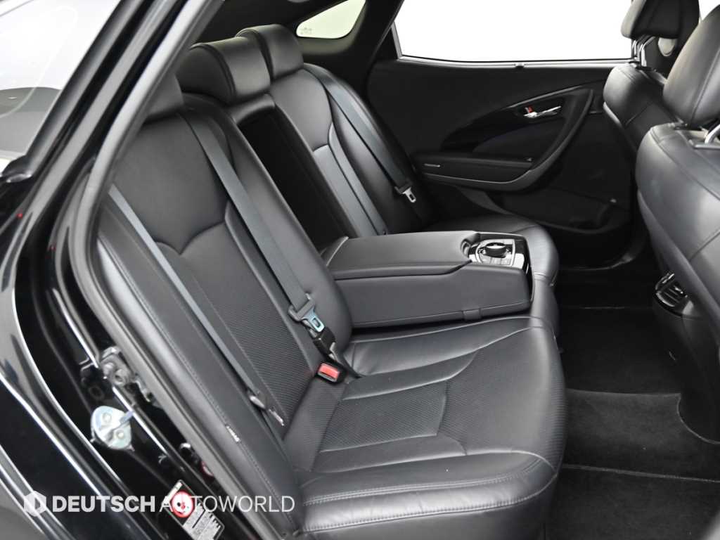 HYUNDAI Grandeur - Vista 12