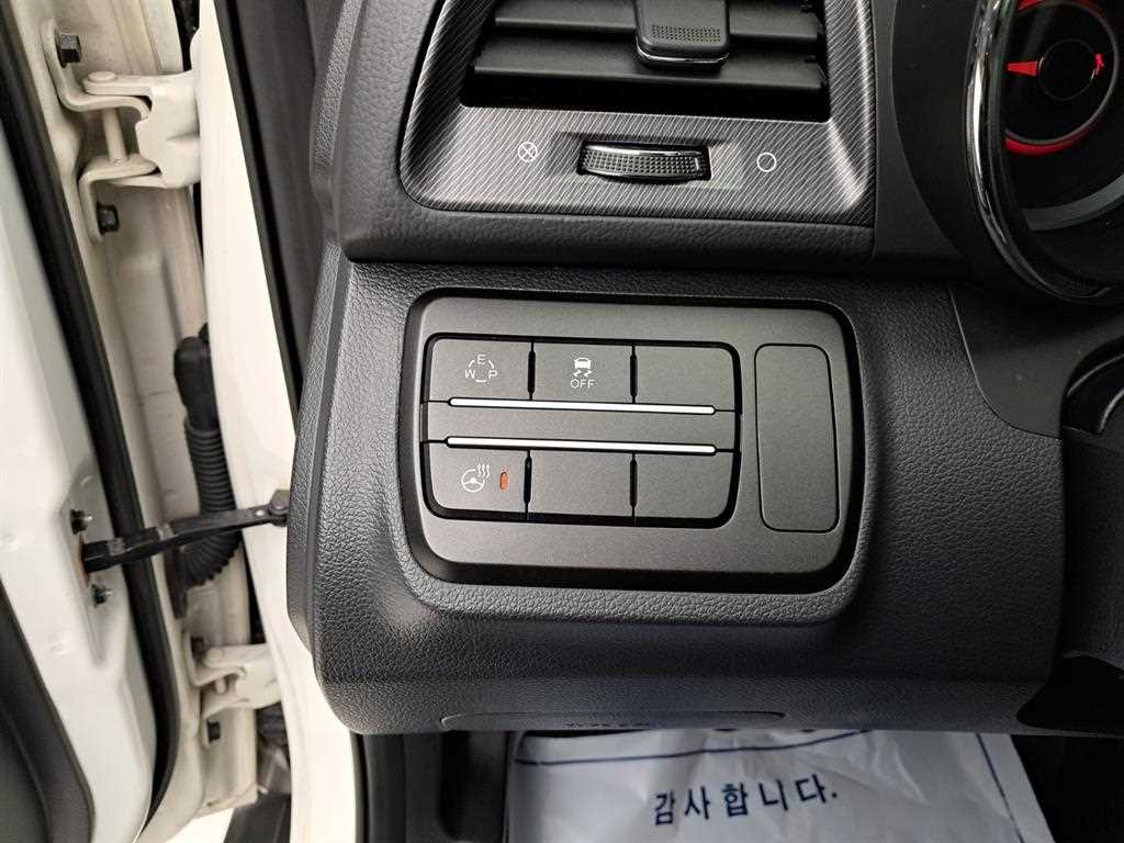 Ssangyong Tivoli - Vista 12