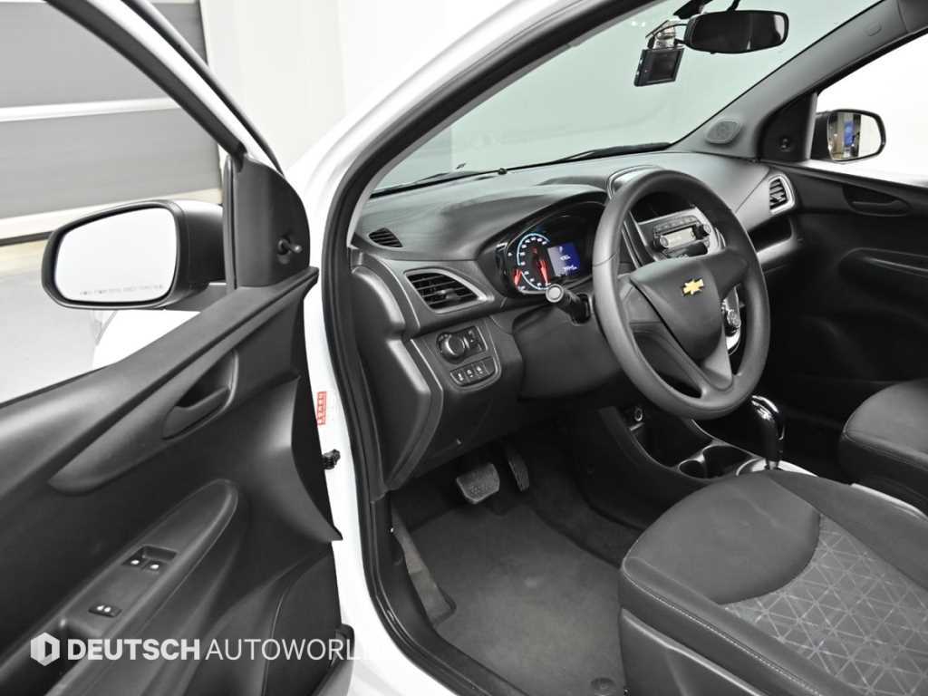 Chevrolet Spark - Vista 11