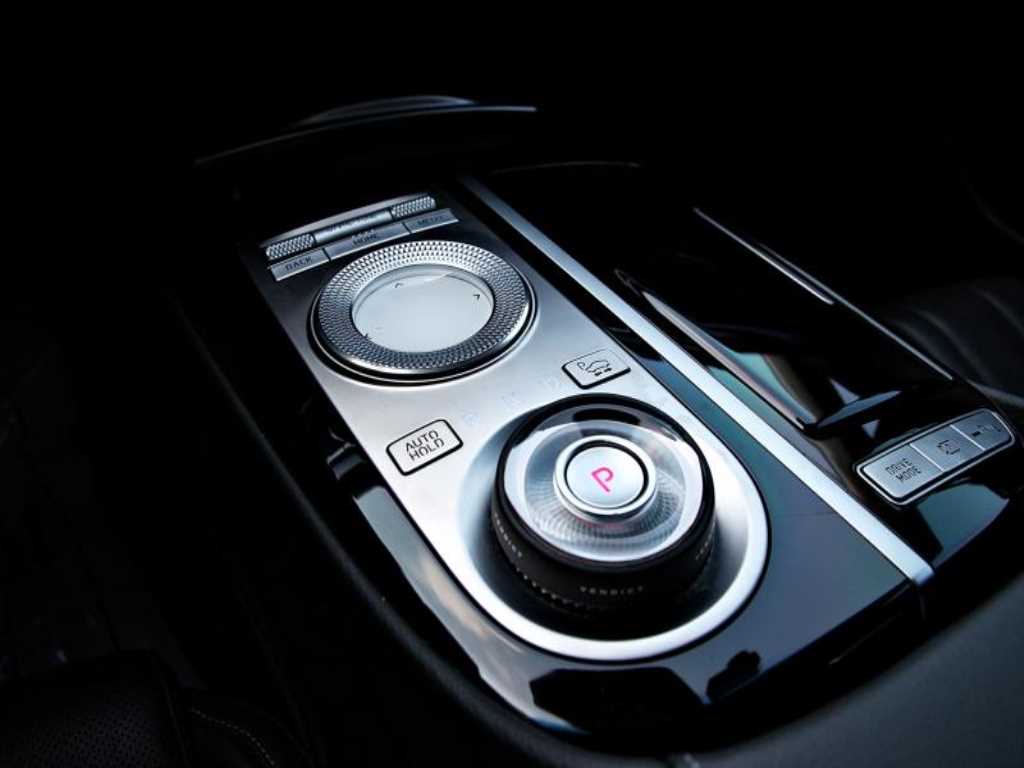 Genesis G80 - Vista 7