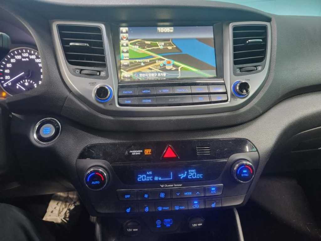 HYUNDAI Tucson - Vista 2