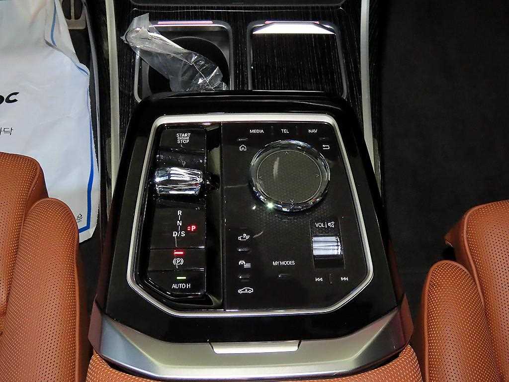 BMW 7 Series - Vista 12