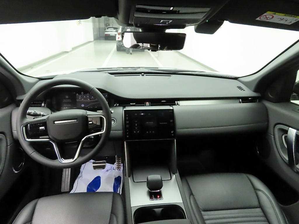 Land Rover Discovery Sports - Vista 6