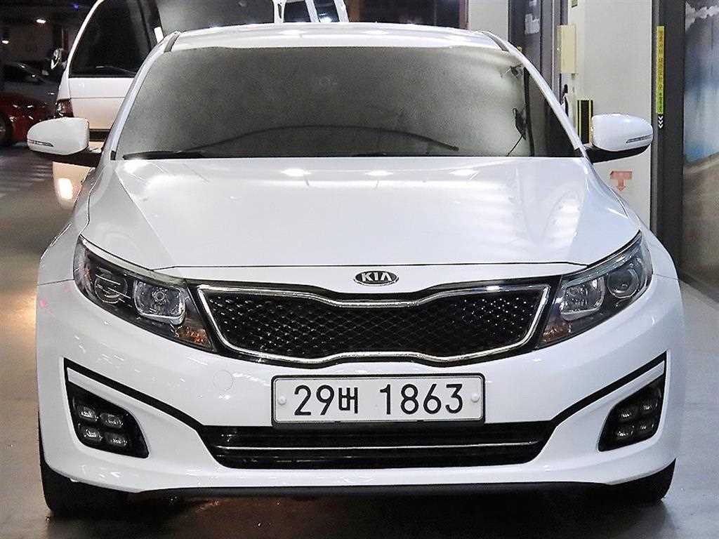 KIA K5 - Vista 2