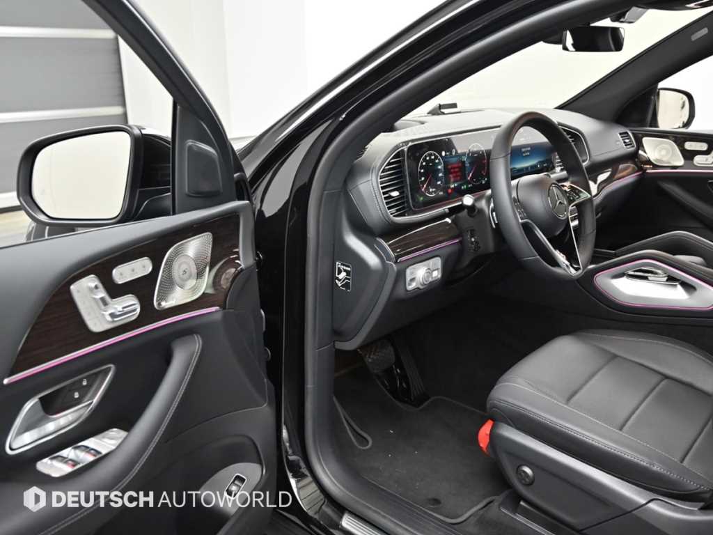 Mercedes Benz GLE Class - Vista 11