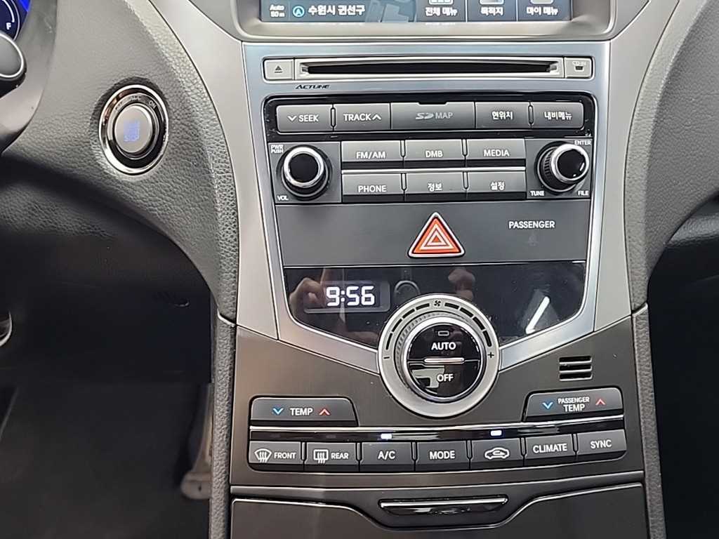 HYUNDAI Grandeur - Vista 10