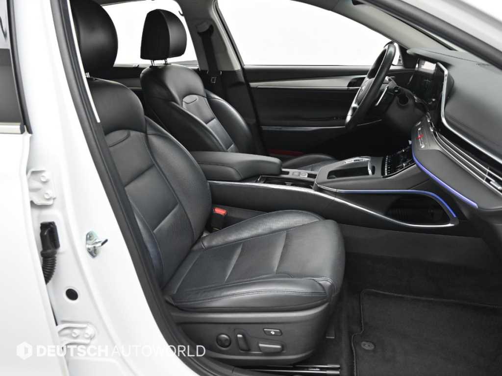 HYUNDAI Grandeur - Vista 10