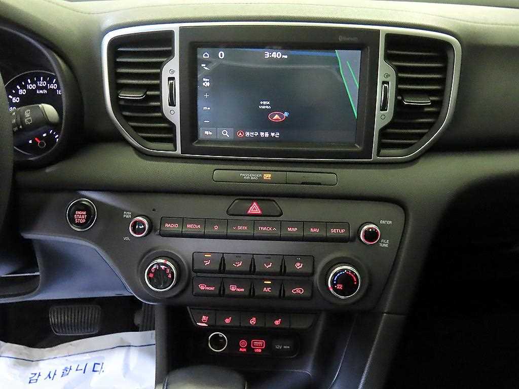 KIA Sportage - Vista 11