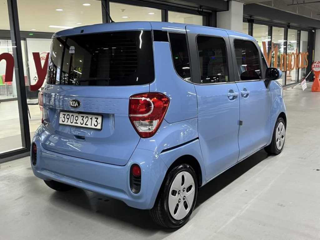 KIA Ray - Vista 4